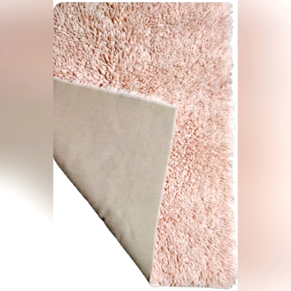 ✨HP✨ *Room Essentials* Plush Shag Washable Area Rug - Picture 3 of 7